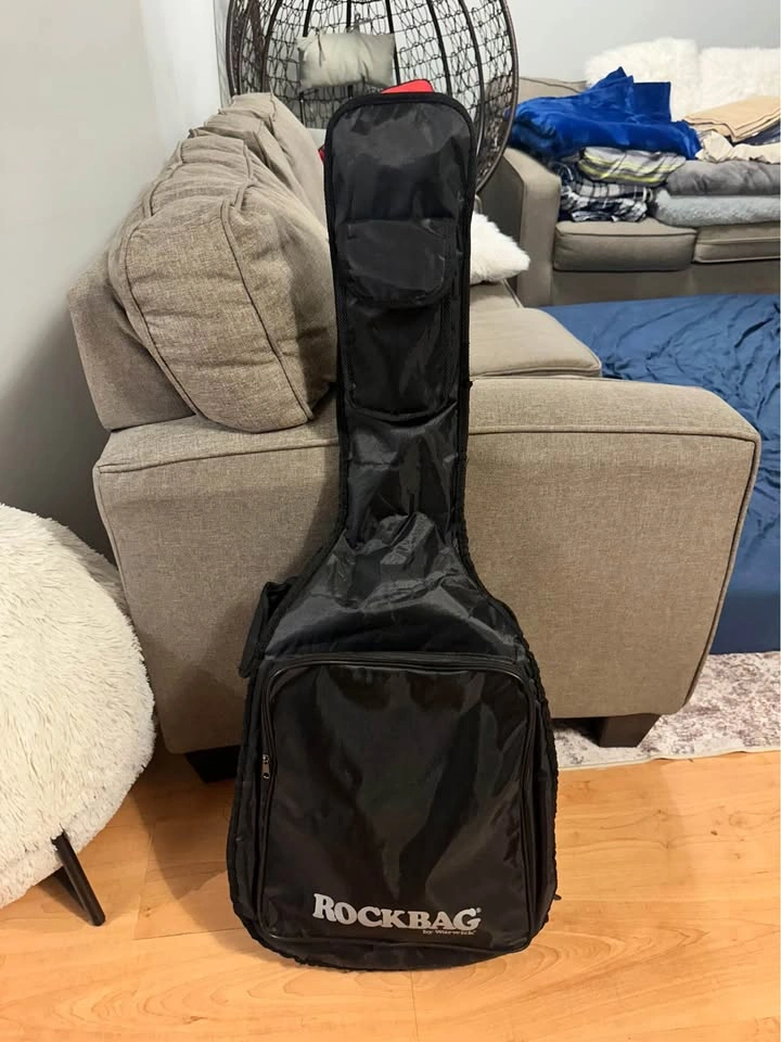 Fender Squire Guitar - photo 3