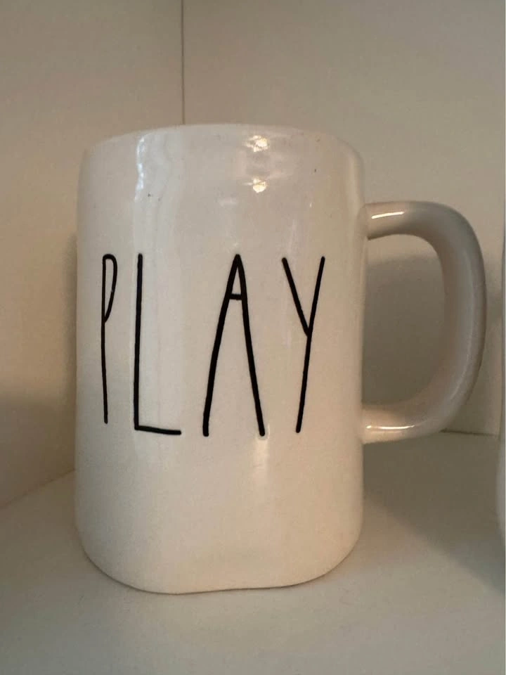 Rae Dunn Mugs Set of 3 - photo 4