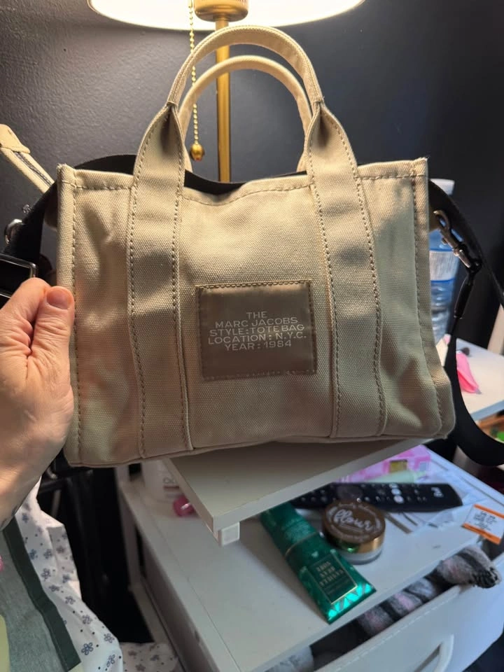 Marc Jacobs The Tote Bag - photo 2