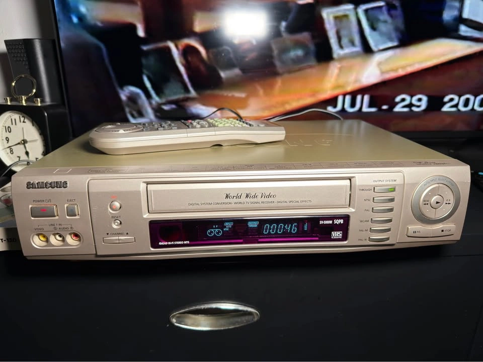 Samsung SV-5000W Multi-System VHS VCR Player w/ Remote - photo 4