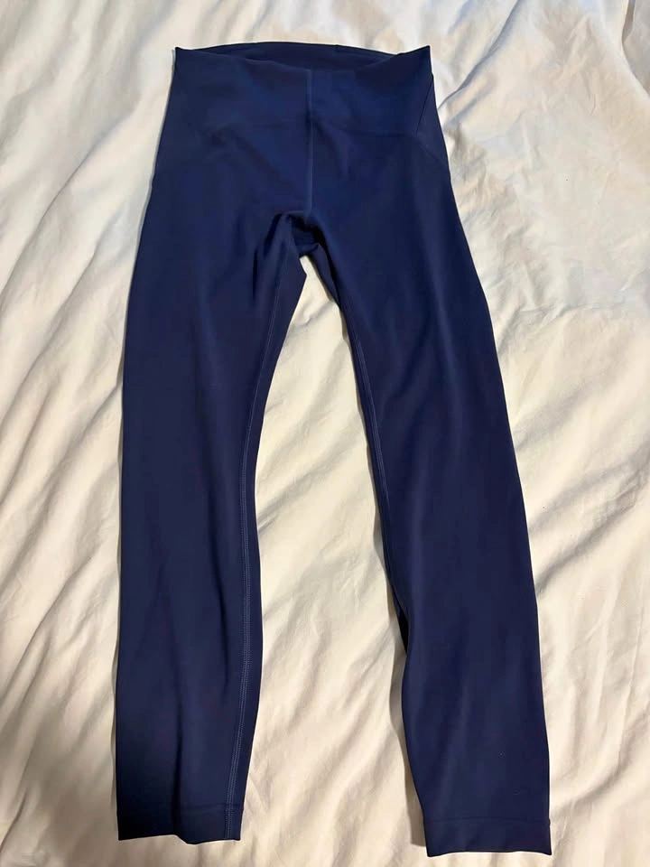 Lululemon Blue leggings. Size 4/6