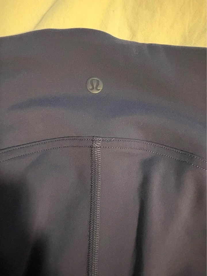 Lululemon Blue leggings. Size 4/6 - photo 4