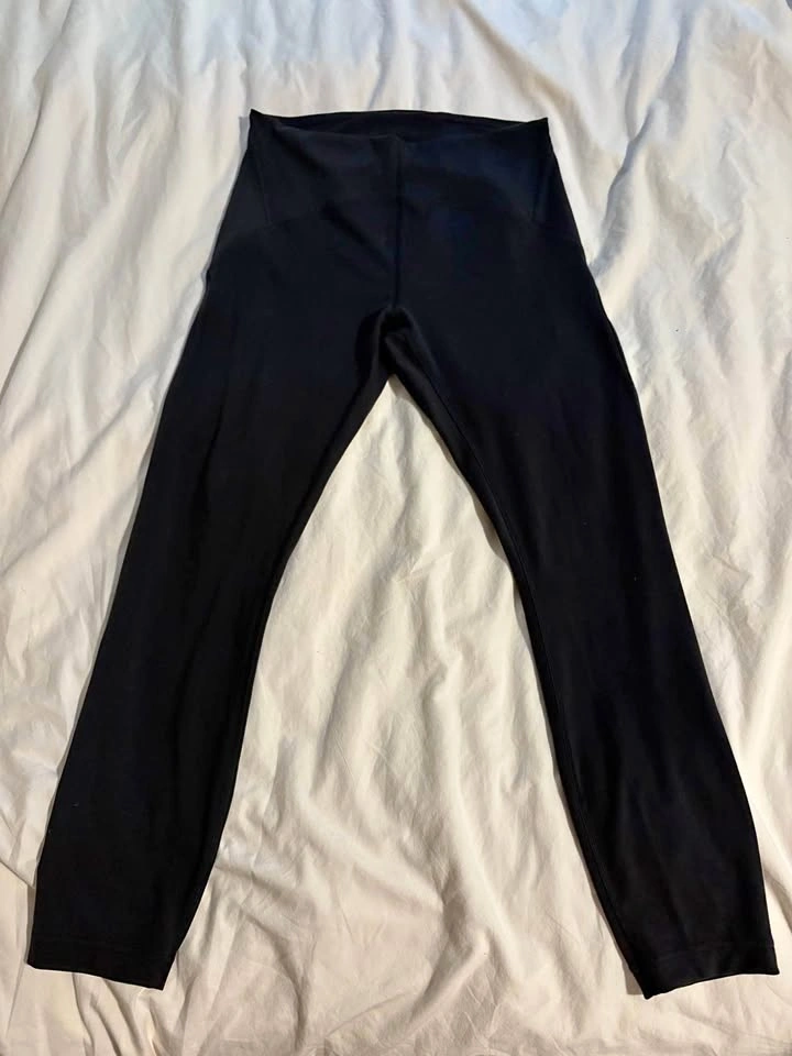 Lululemon Black Leggings size 6