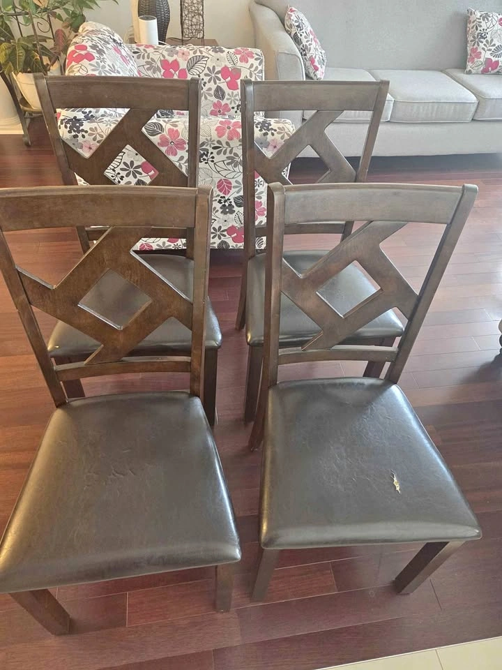 Set of 4 Wood Dining Chairs