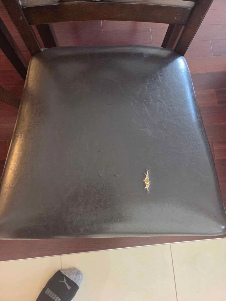 Set of 4 Wood Dining Chairs - photo 5