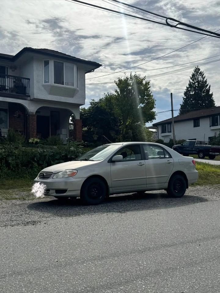2003 Toyota Corolla - photo 2