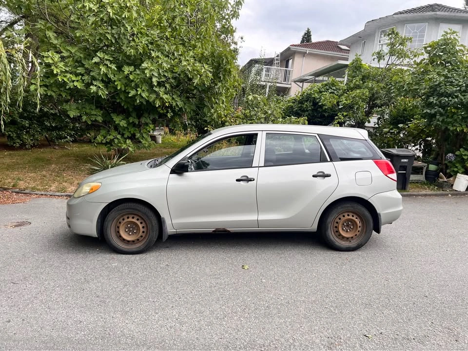 2004 Toyota Matrix - photo 4