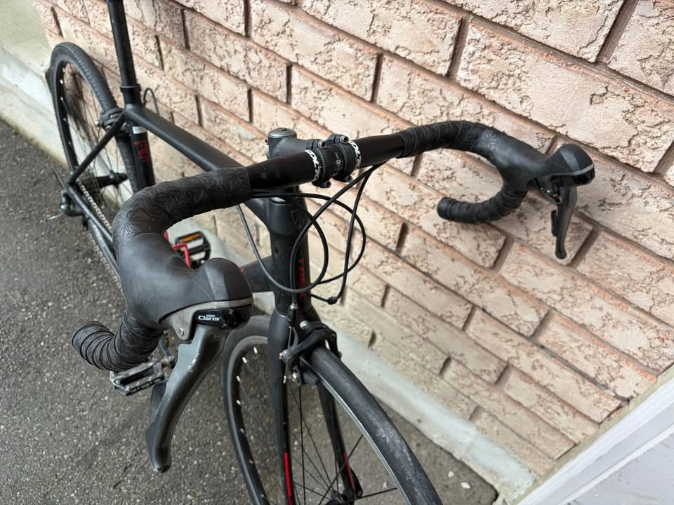 Trek Domane 54cm Medium Road Bike - photo 5