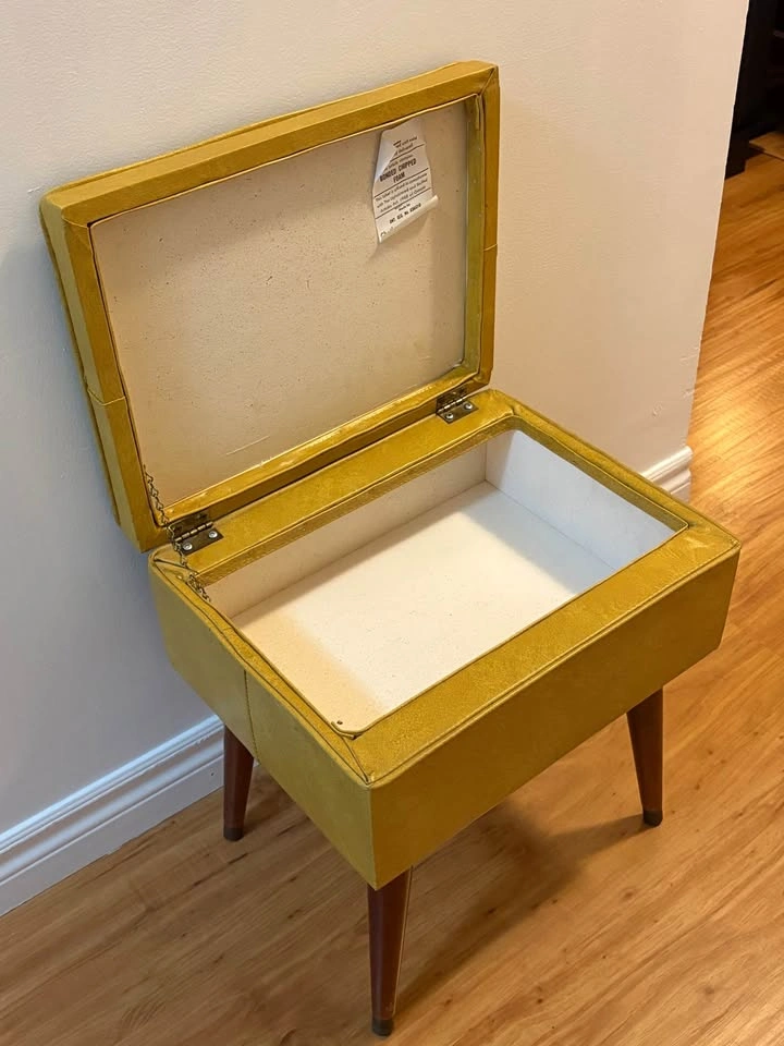 Vintage Mid-Century Vinyl Storage Ottoman / Footstool - photo 4