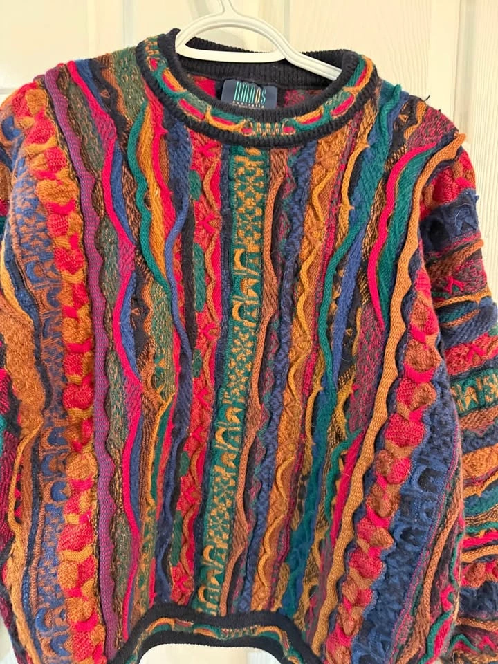 Limnos Australia 100% Pure New Wool 3D Knit Sweater