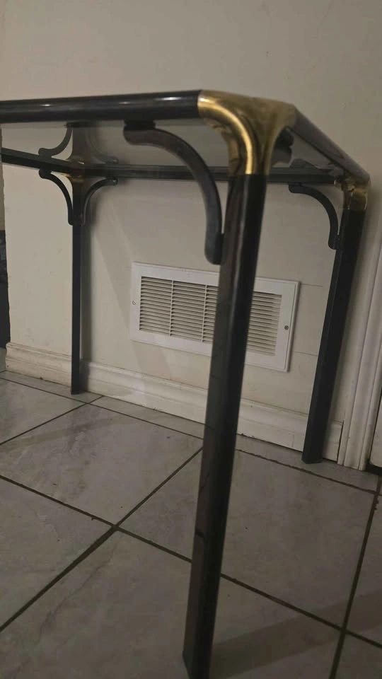 Metal & Glass Table – 69 × 58 × 56 cm - photo 3