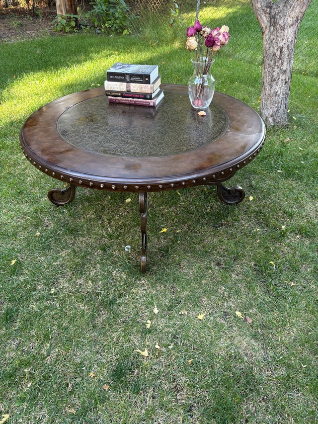 Beautiful Ashley Rafferty coffee table