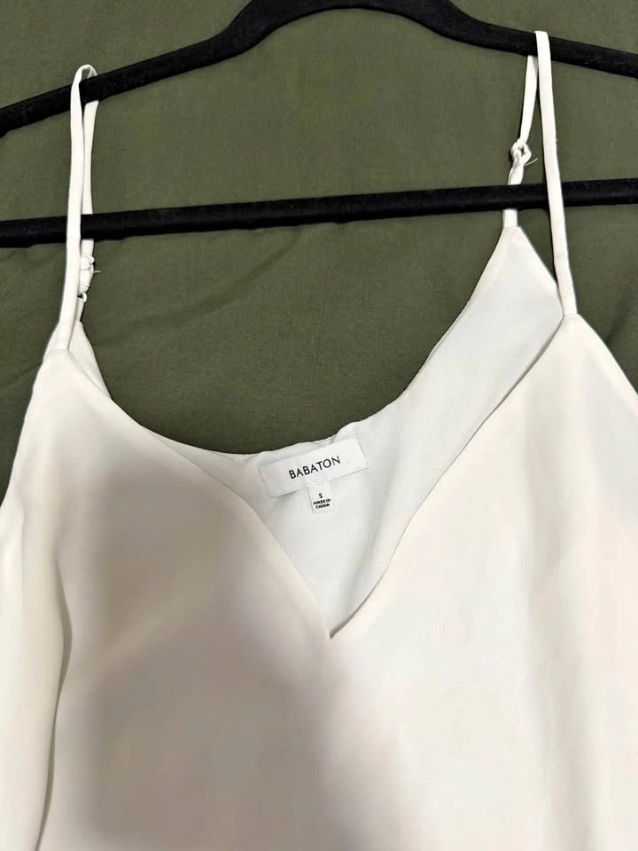 Aritzia tops