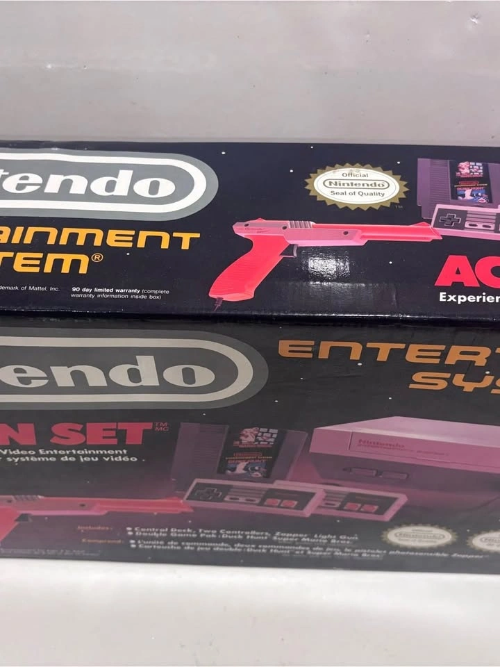 Nintendo NES Action Set Mattel Canada Box Zapper 2 Controllers - photo 3