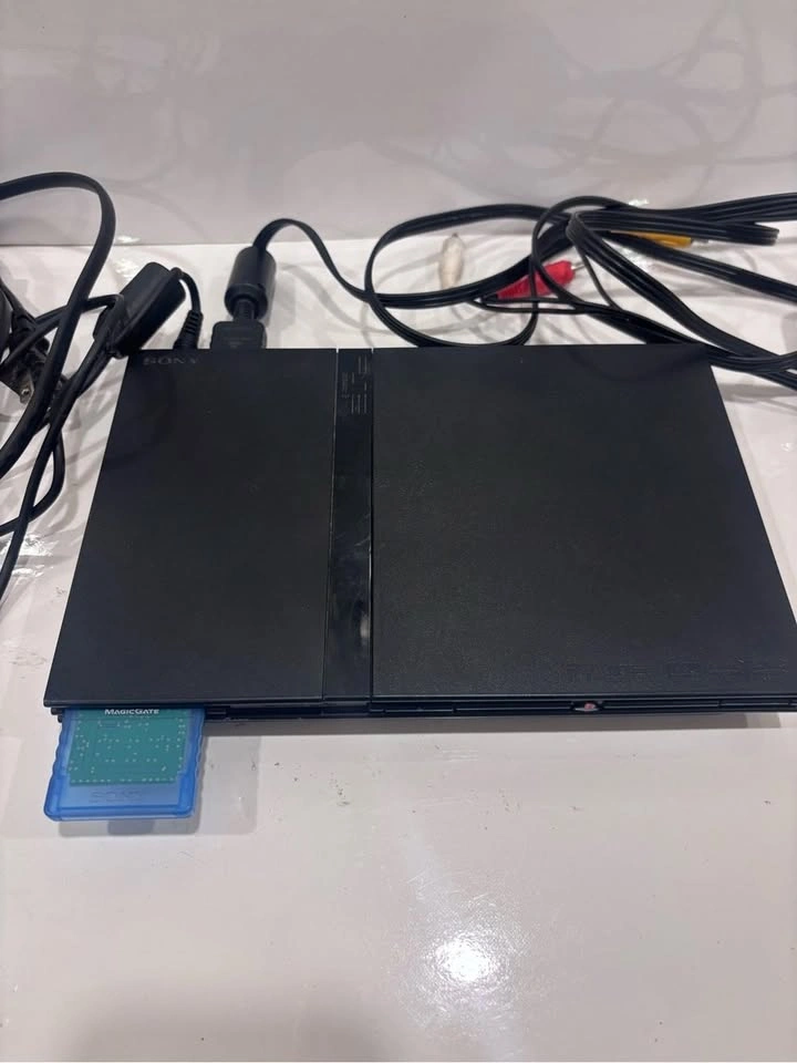 Sony PlayStation 2 PS2 Slim Bundle 10 Games 3 Controllers - photo 2