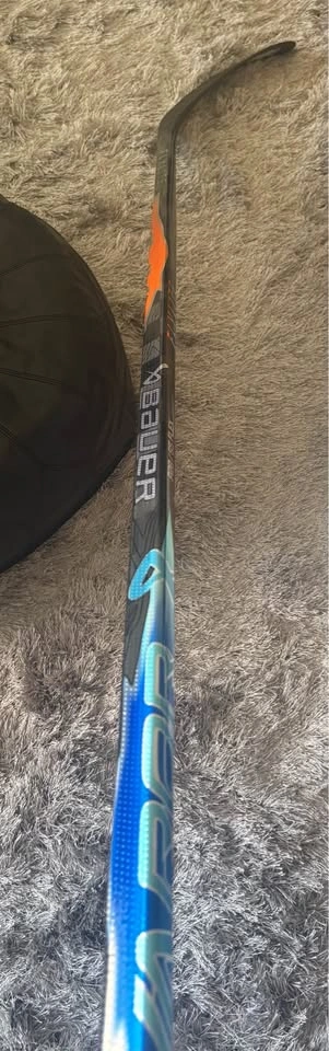 Brand NEW Bauer Flylite OILERS Orange & Blue P28 55 LH - photo 3