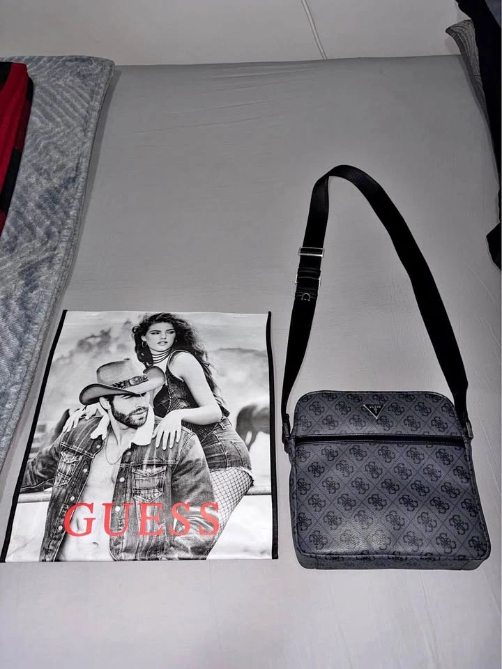 Guess side bag brand new with tags