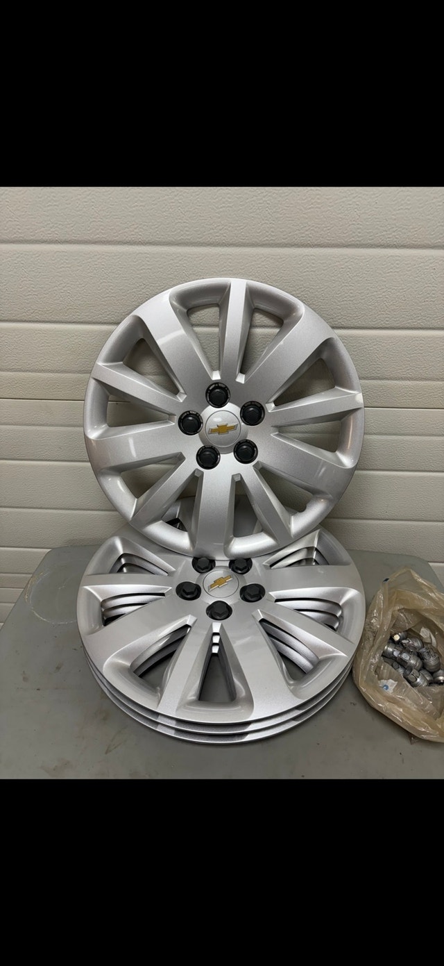 Chevrolet 16-inch Wheel Covers
