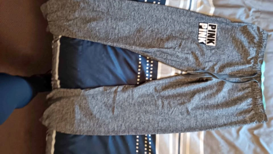PINK Victoria's Secret Ultimate Yoga Joggers size small