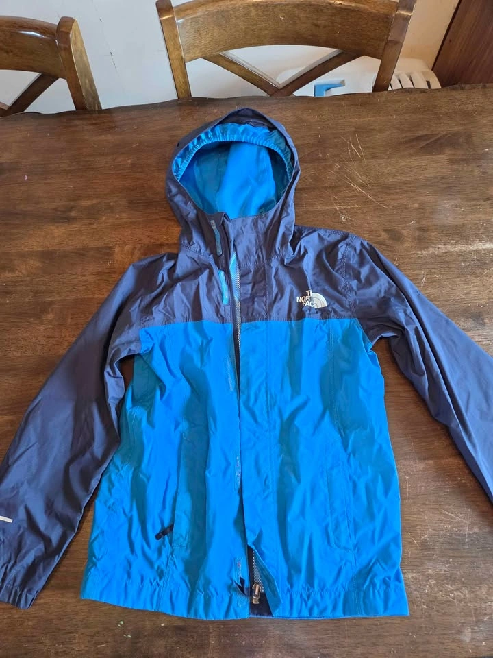 The North Face DryVent Rain Jacket size 7/8