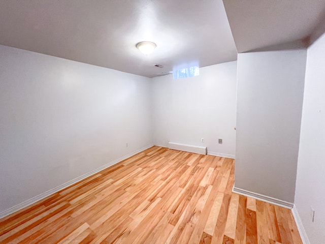 2-Bedroom Basement apartment in Scarborough - photo 3