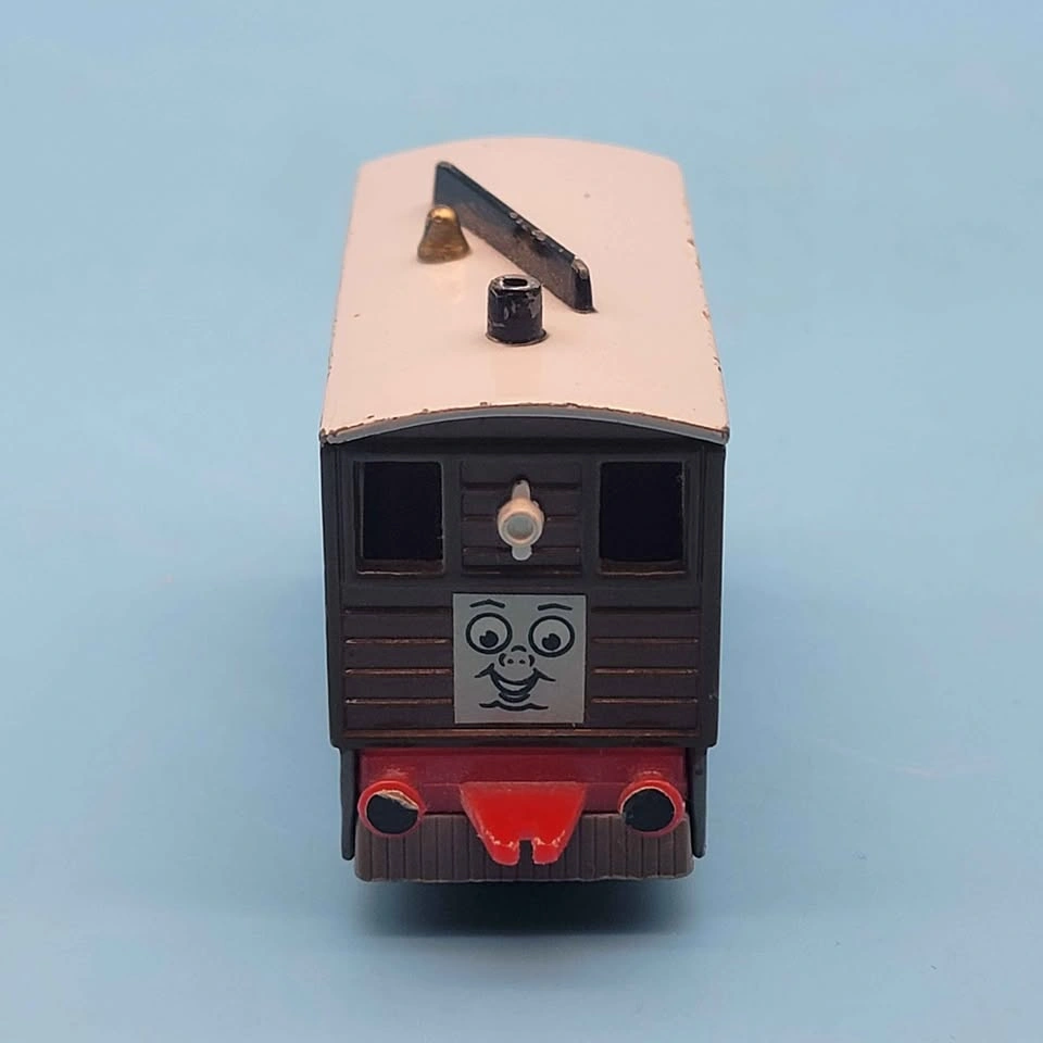 Thomas TOBY THE TRAM (1989) Engine Paper Face ERTL 1:64 Scale - photo 2