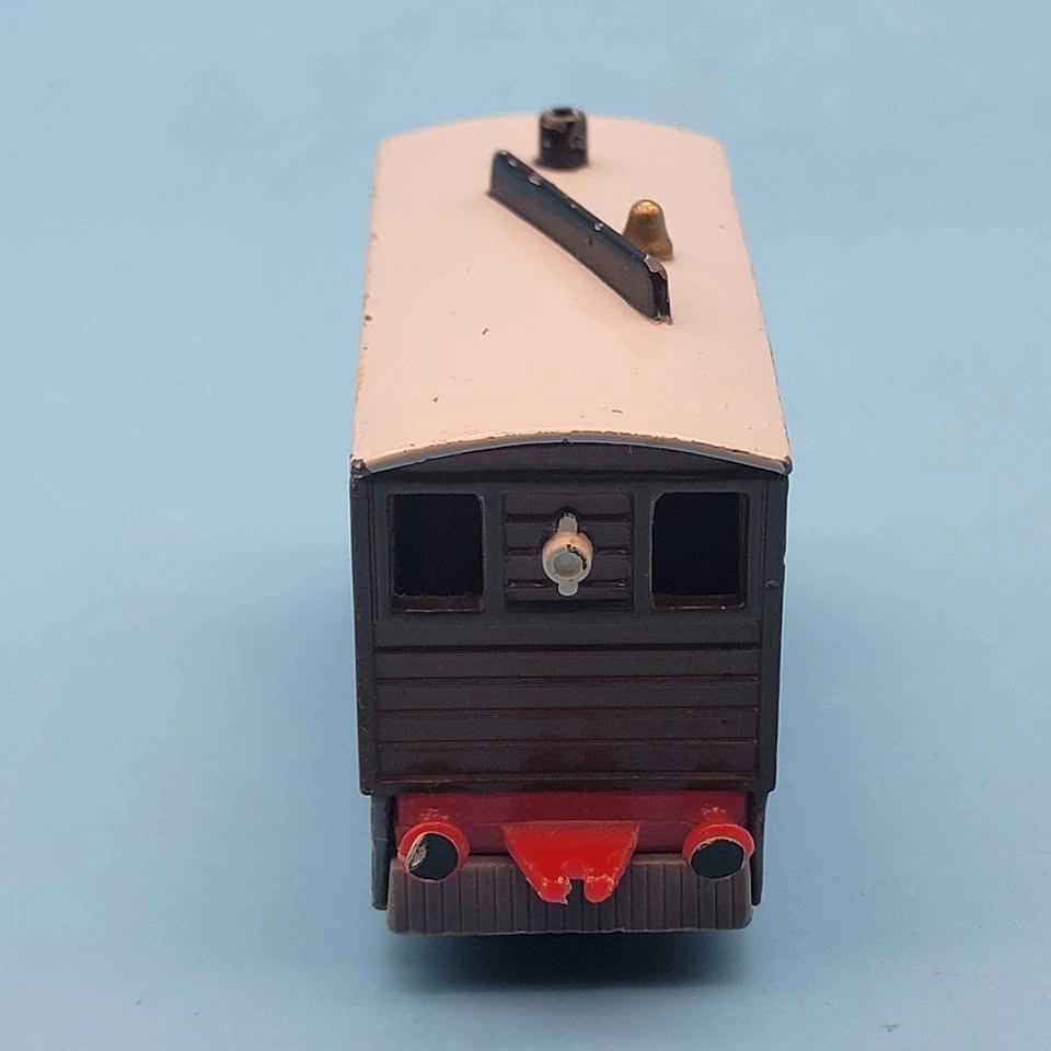 Thomas TOBY THE TRAM (1989) Engine Paper Face ERTL 1:64 Scale - photo 4