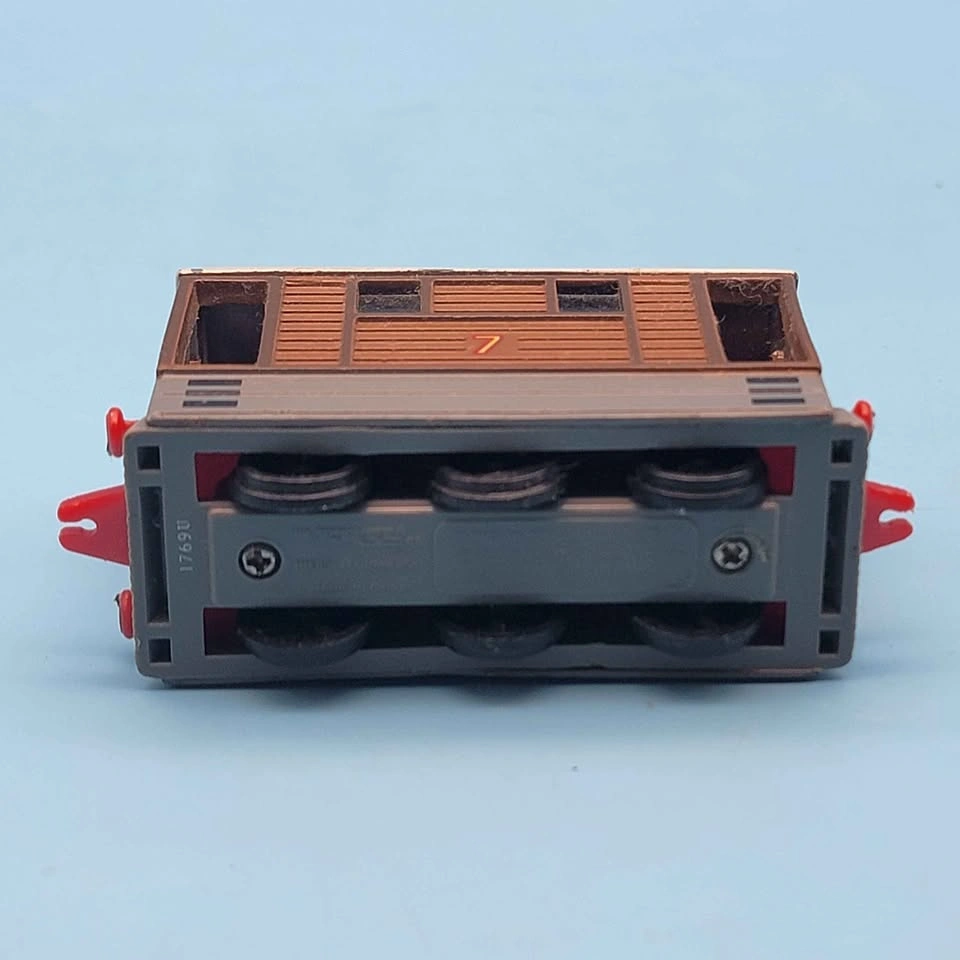 Thomas TOBY THE TRAM (1989) Engine Paper Face ERTL 1:64 Scale - photo 5