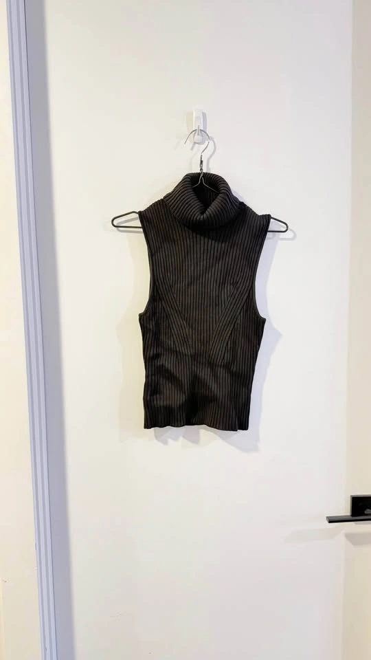 STAUD Black Ribbed Sleeveless Top - photo 3