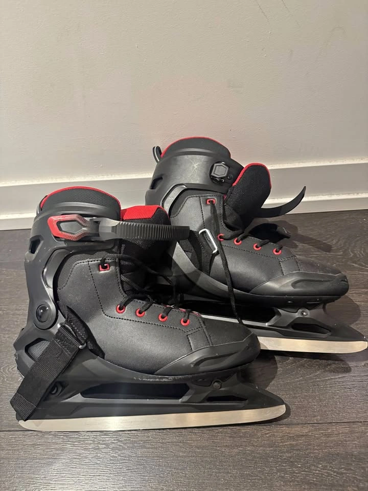 Ice skates Decathlon only worn twice