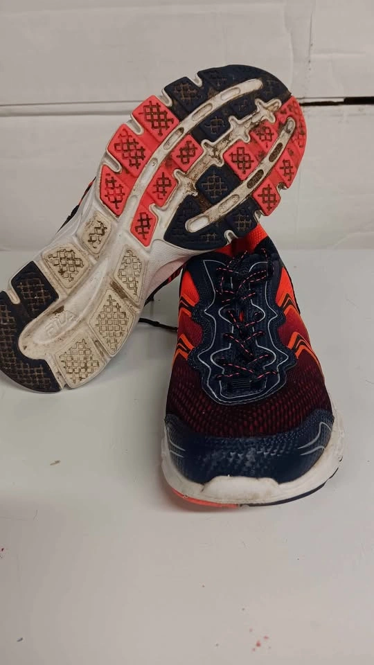 Ladies Running Shoes size 8.5 - photo 3