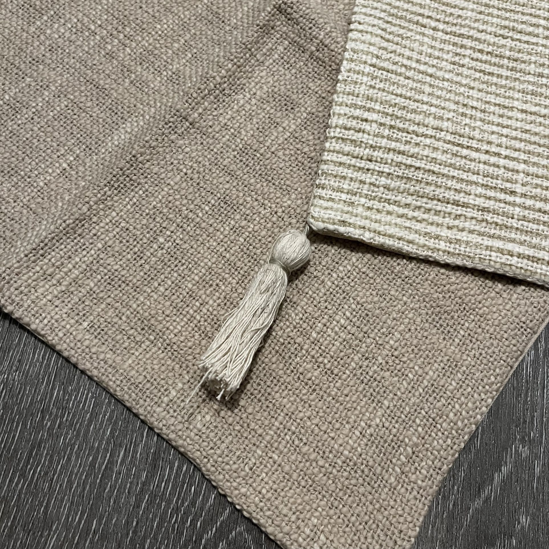 NEW Boho Tassel Handwoven Pillow Case Set - photo 2