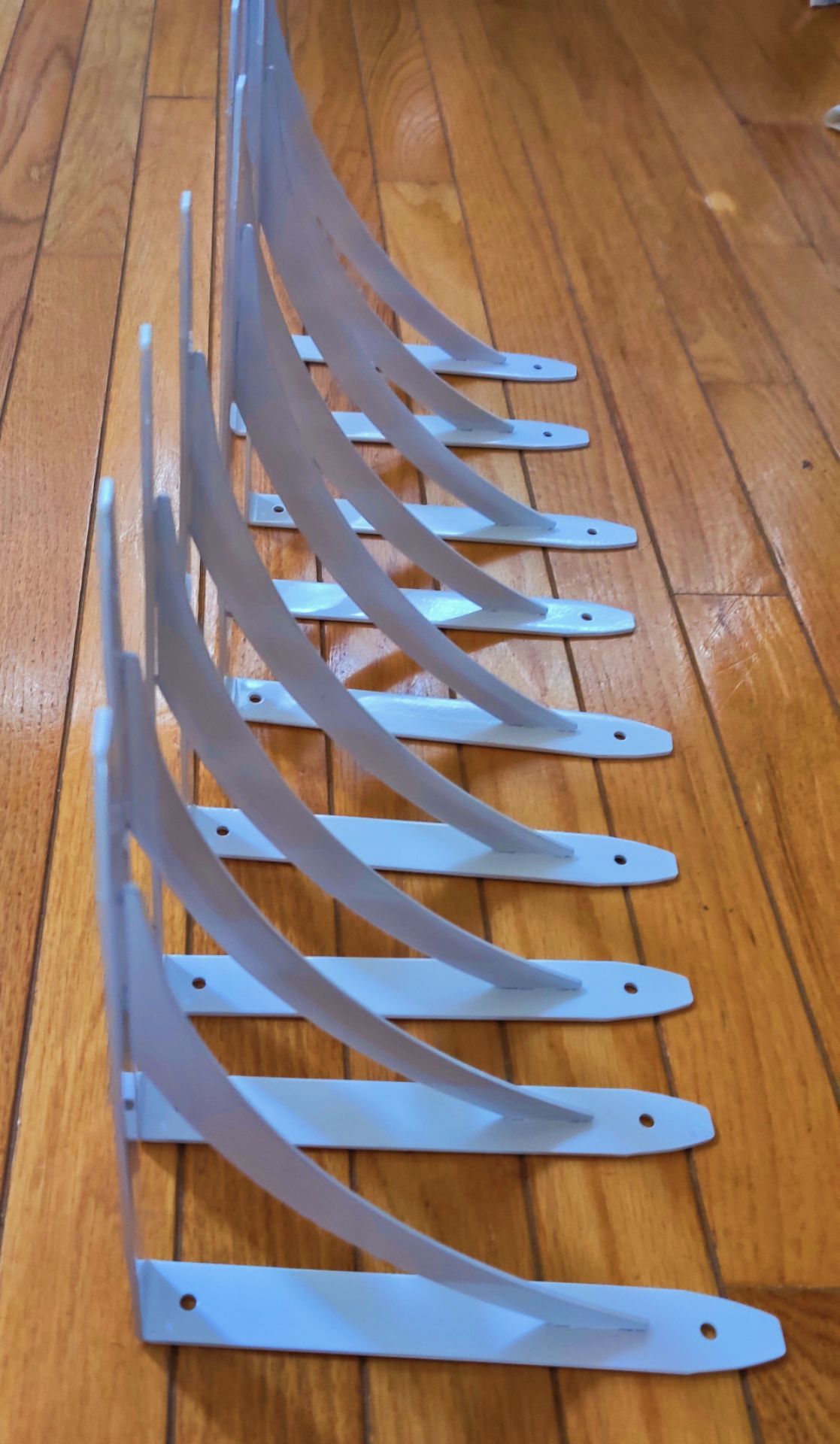 NEW Set of 9 White Metal Shelf/Cabinet Brackets - photo 2