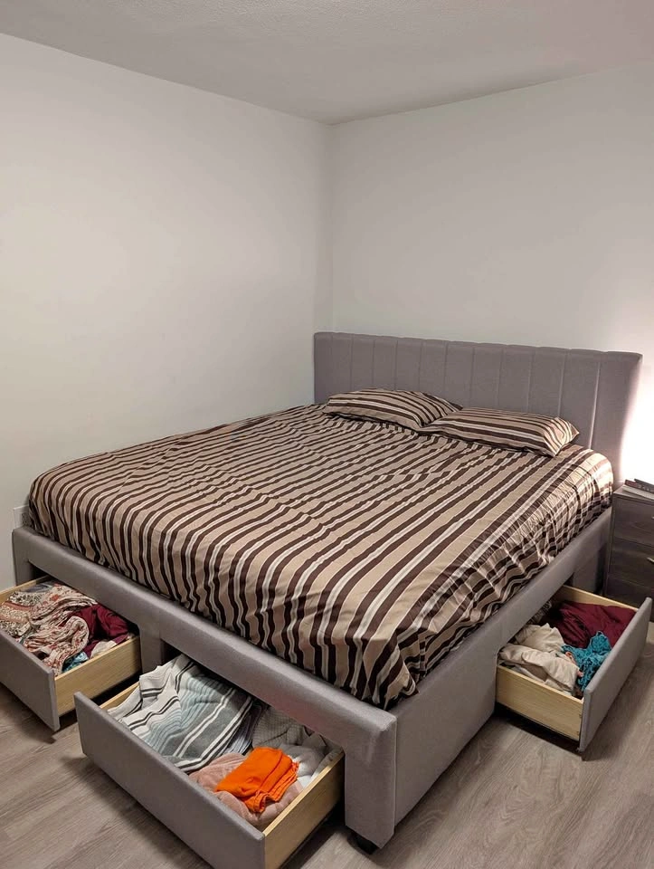 King Size Storage Bed Frame (4 Drawers) + Beautyrest GL6 Mattres