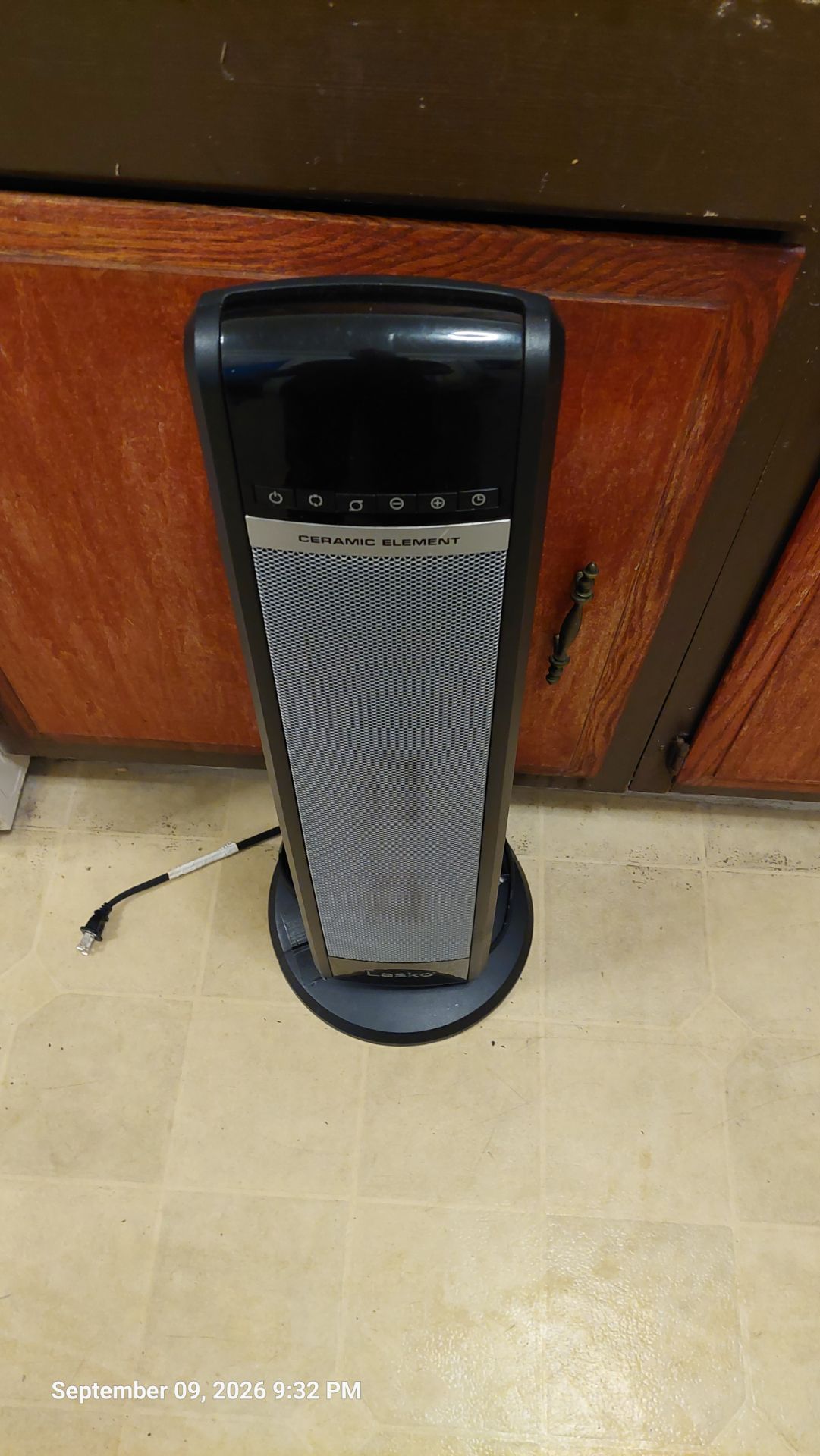 Lasko Ceramic Element Tower Heater