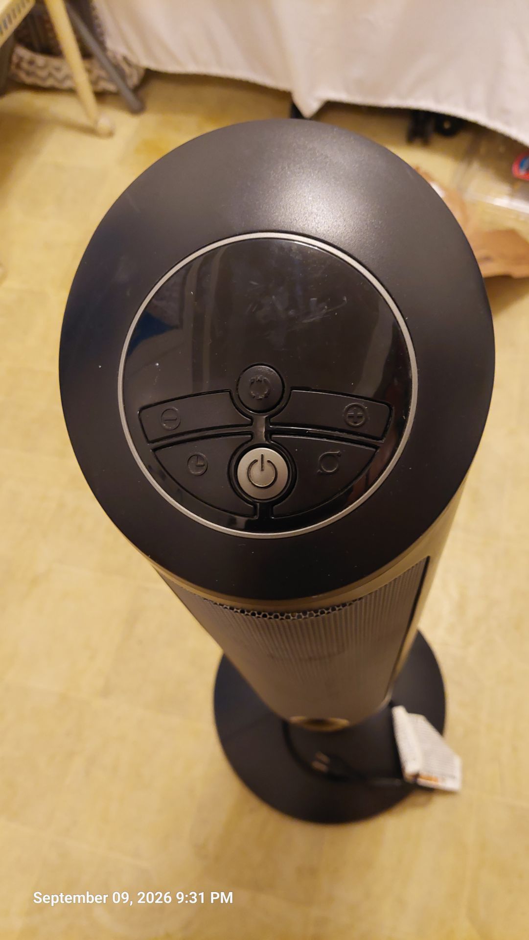 Lasko Black Tower Ceramic Heater - photo 2