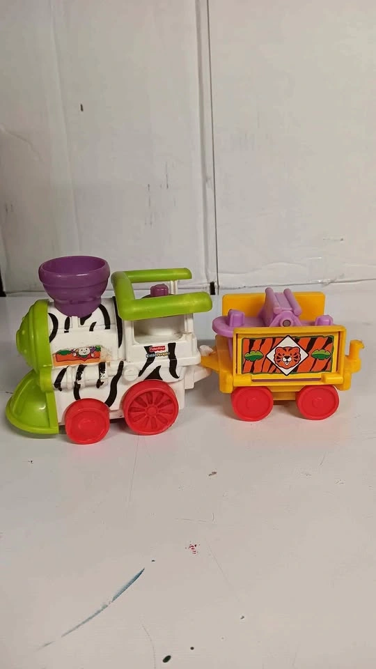 Fisher-Price Little People Zoo Train