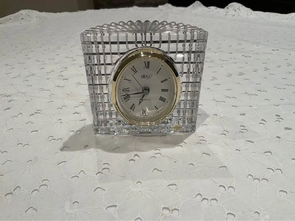 Mikasa Austrian Crystal Vintage Table Clock - photo 3