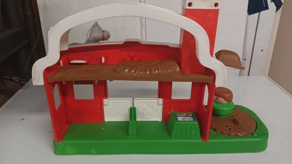 Fisher-Price Little People Farm Playset with figures - photo 2