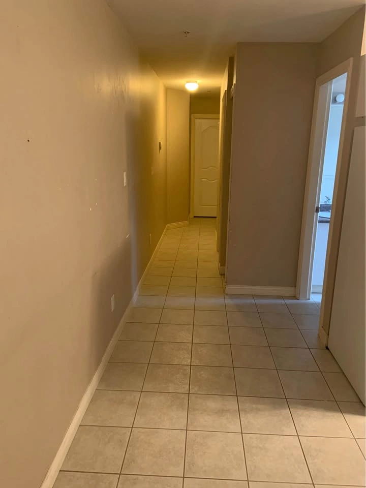 1 Bed 1 Bath - House - photo 3
