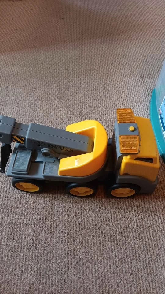 Little Tikes Rugged Riggz Tow Truck - photo 2