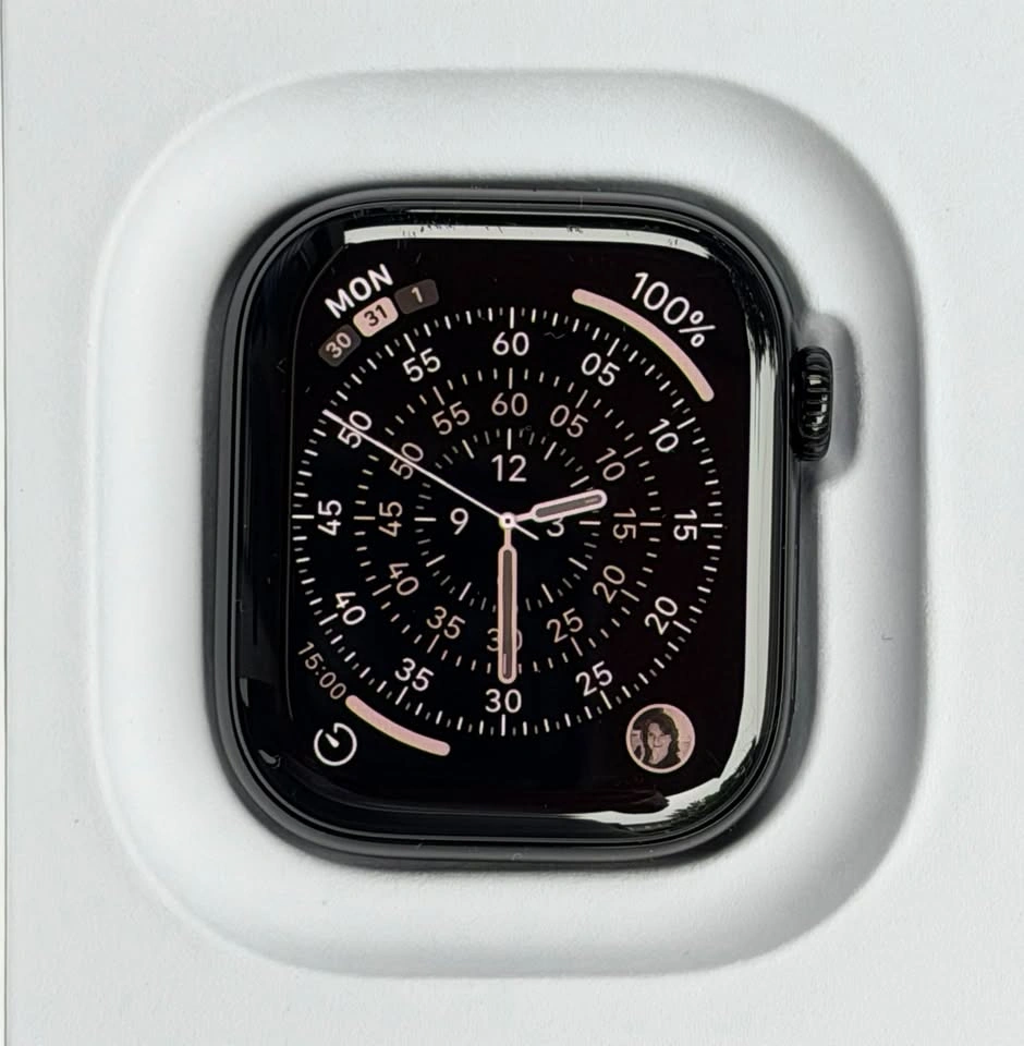Like New 42mm Apple Watch Series 11 (GPS) with Warranty - photo 2