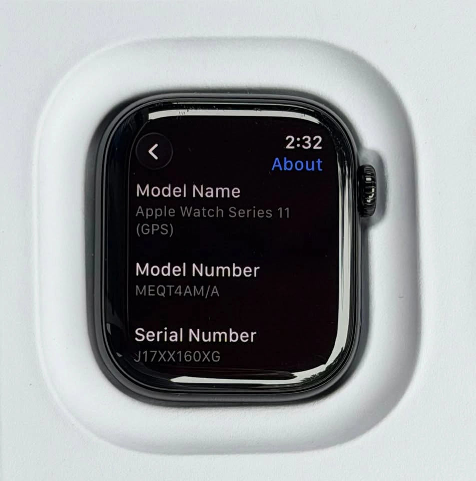 Like New 42mm Apple Watch Series 11 (GPS) with Warranty - photo 3