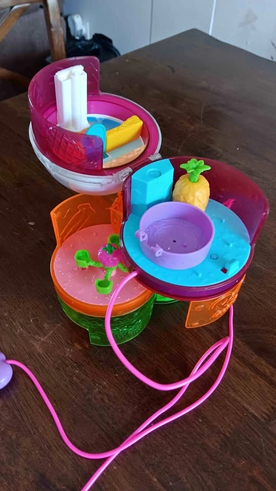 Polly Pocket Spin 'n Surprise Smoothie Playset