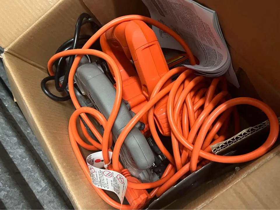 BLACK+DECKER 13-Amp image indicator(2)