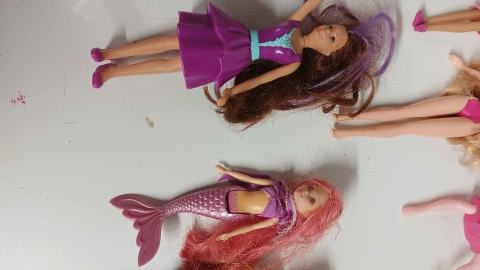 Assorted Lot of Small Fashion Dolls - photo 4