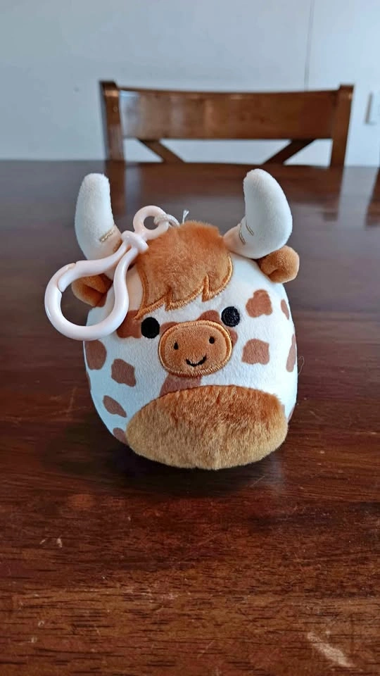 Squishmallows Shep the Highland Cow Clip Keychain