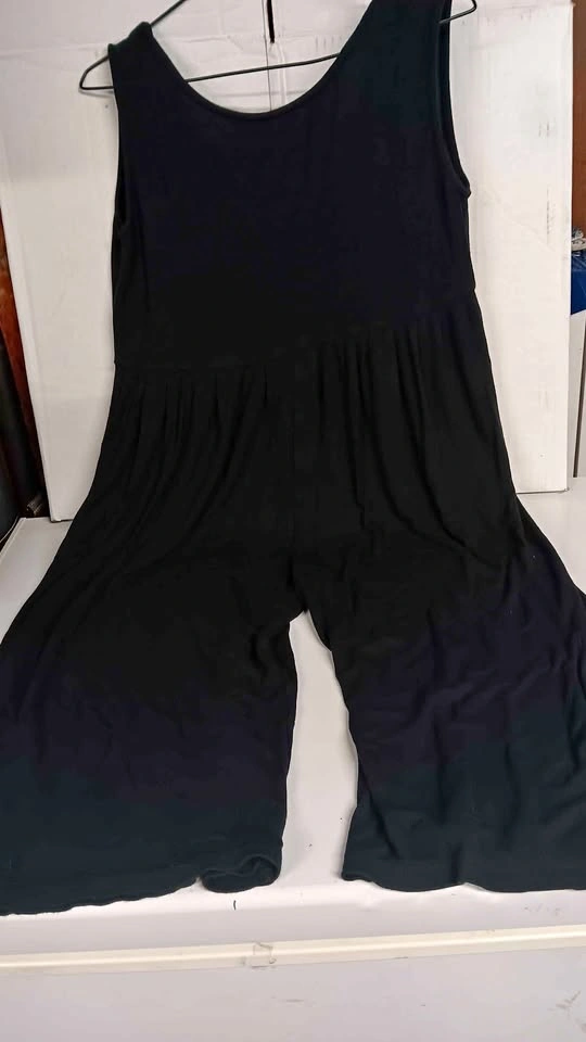 Josh & Carly by Priv Black Sleeveless Jumpsuit Size XS