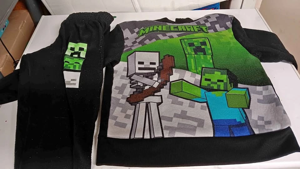 Minecraft Hoodie and Sweatpants Set size 7