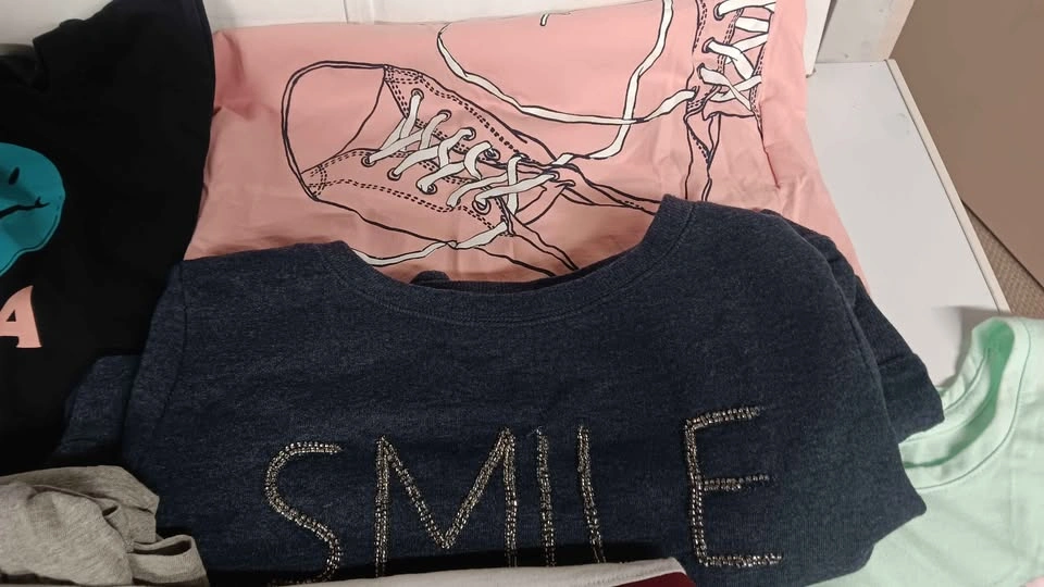Girls' T-Shirt long sleeve Bundle size 12-14 - photo 4